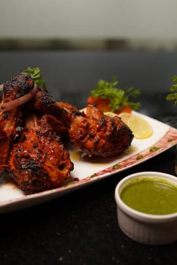 Poulet Rôti Crémeux aux Herbes et Pommes de Terre