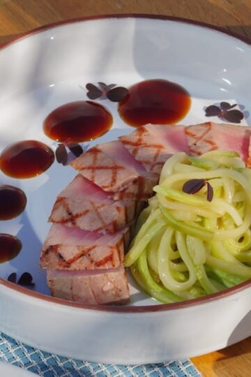 Thon Braisé aux Champignons des Bois et Jus Aromatique