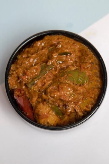 Curry Basque de Seitan Pimenté et Haricots Verts