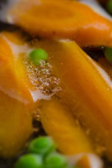 Légumes d&rsquo;Été Étouffés, Mozzarella et Quinoa Tricolore