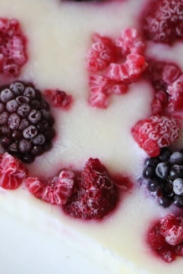 Crème Italienne Fraîche aux Fruits Rouges et Coco