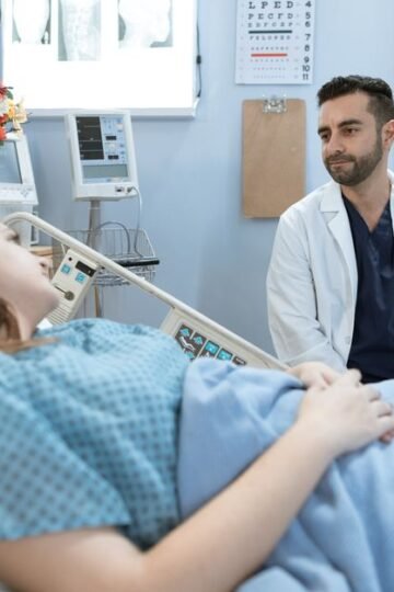 Au CHU de Bordeaux, une organisation millimétrée pour faire face à l’impact de l’incendie : « Si on a tenu, c’est grâce à la solidarité hospitalière »