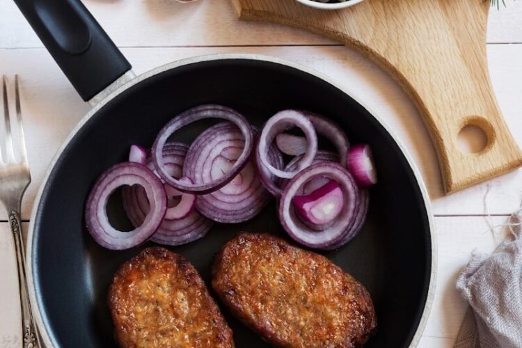 Tempeh Fumé, Choucroute et Lentilles Vertes en Tajine