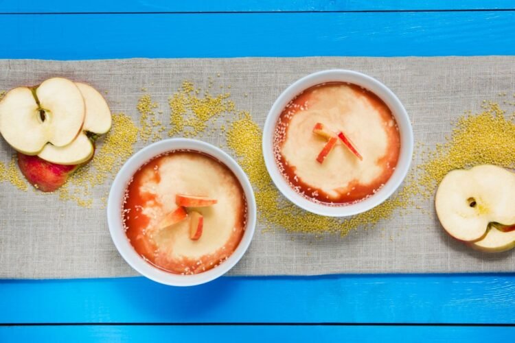 Crème de Coco Épicée, Compotée de Pommes Douce