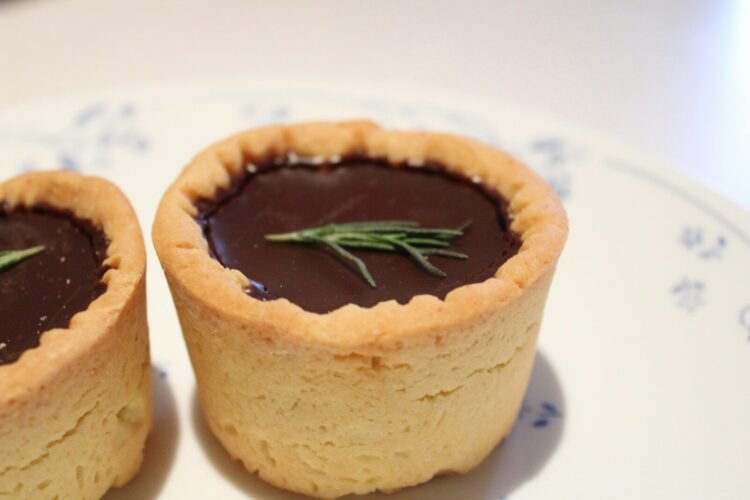 Fondant Chocolat au Lait Flambé, Pâte Sablée Vanillée